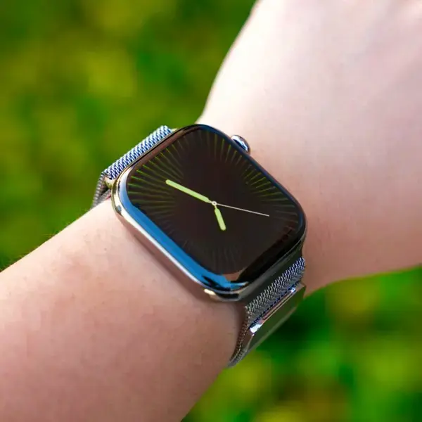 Series 10 Premium Smartwatch with Metal Build Clone.